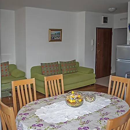 Apartment Brac *
