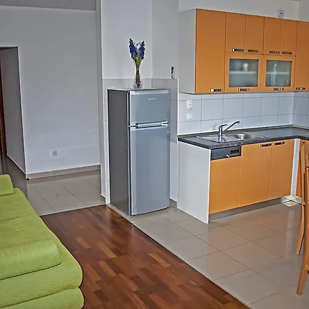 Brac Apartment