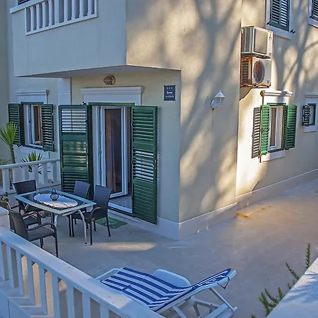 Apartment Brac Sutivan