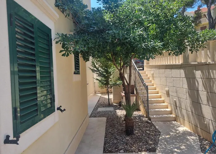 Apartment Brac Sutivan