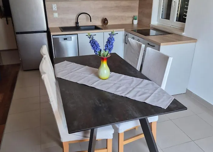 Brac Apartment Sutivan