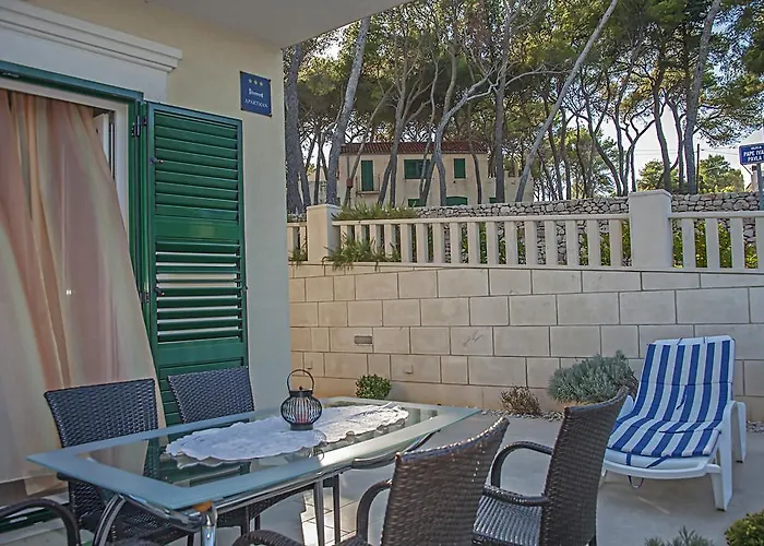 Brac Appartement Sutivan